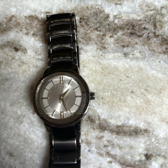 FOSSIL WATCH - Picture 4 of 4